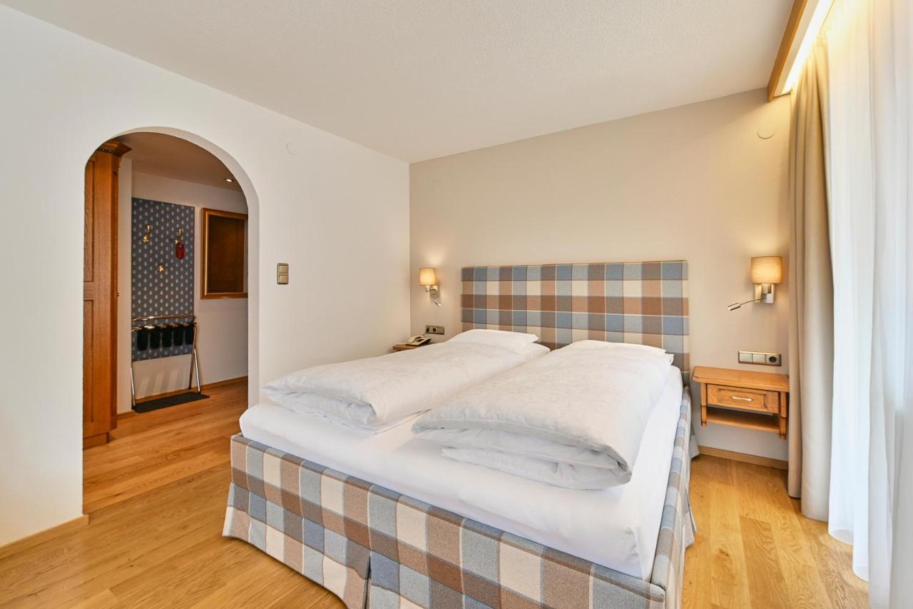 Hotel Garni Sursilva Lech am Arlberg Esterno foto