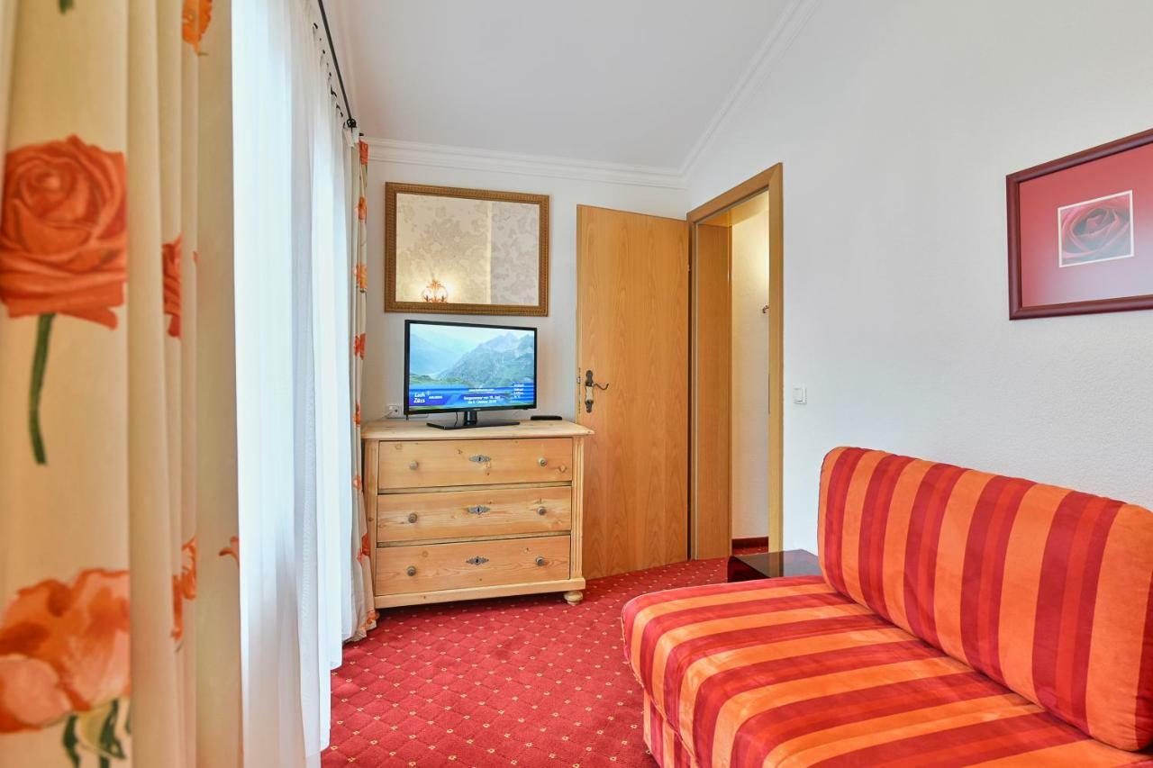 Hotel Garni Sursilva Lech am Arlberg Esterno foto